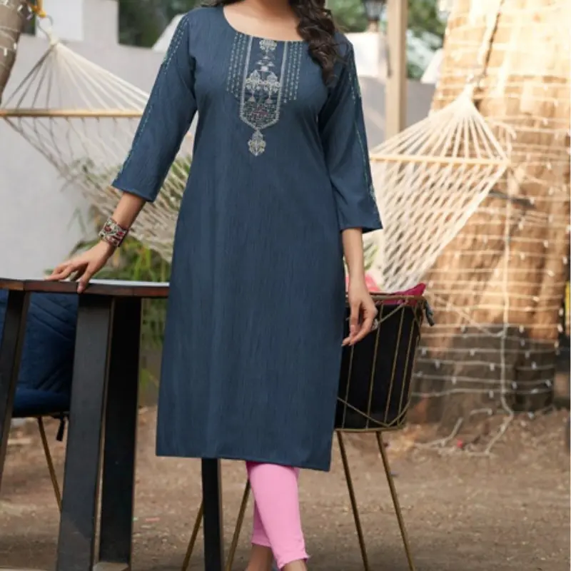 White Floral Chikankari Kurti